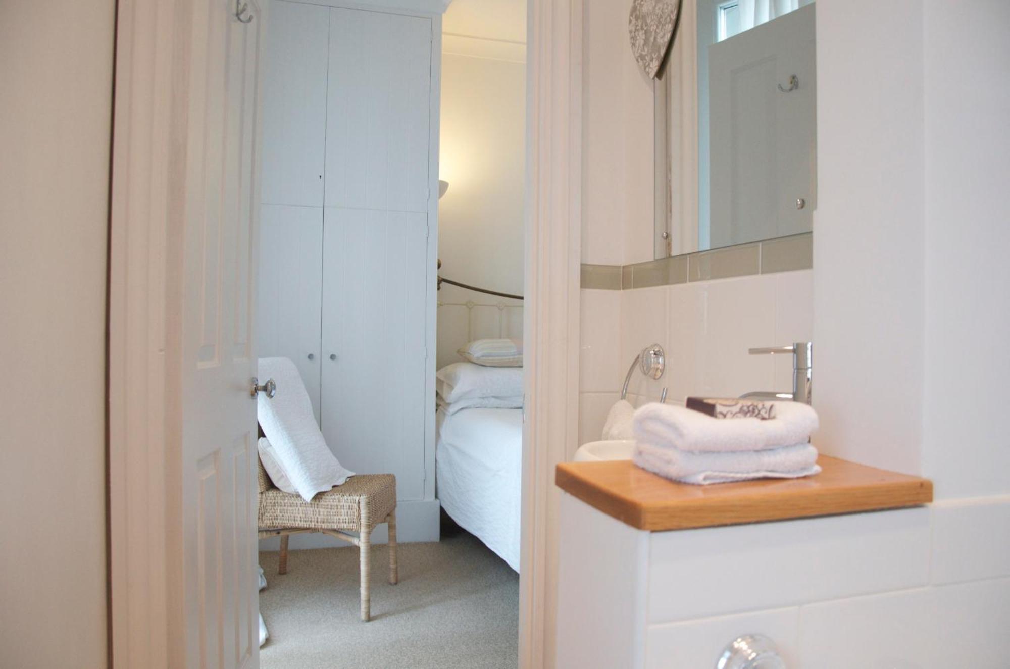 Bed and Breakfast Onefifty Cowes  Zewnętrze zdjęcie